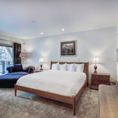 Four-Bedroom Townhouse The Pines Lodge, a RockResort Promo Code