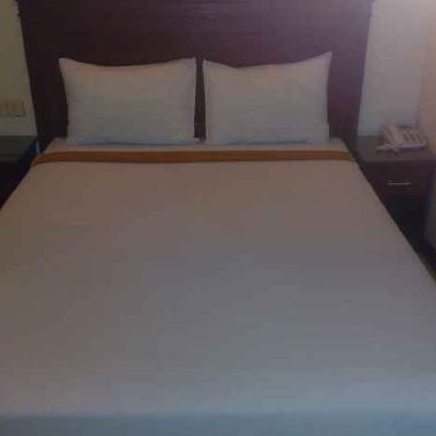 Deluxe Room Wisata Hotel Promo Code