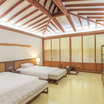 Deluxe Twin Room (Korean style) Podo Hotel Promo Code