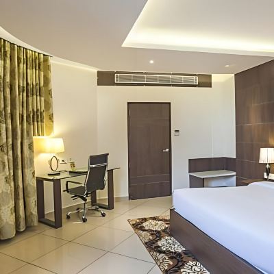 Deluxe Suite With Jacuzzi Rivatas Promo Code