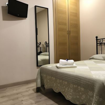 Standard Room Non smoking Hostal El Pilar Promo Code