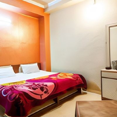 Super Deluxe Room With Air Conditioner Hotel Rawat Palace Promo Code