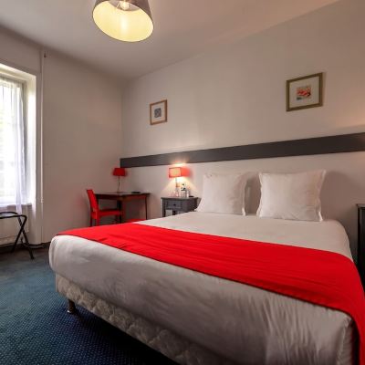 Comfort Double Room Auberge de Kerveoc'h Promo Code