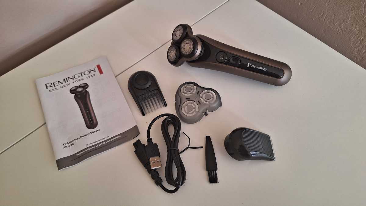 A view of the Remington Limitless X9 shaver and accessories