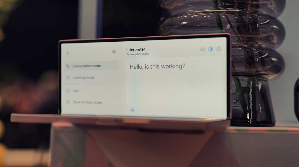 Samsung Galaxy Z Fold 6 Interpreter Mode