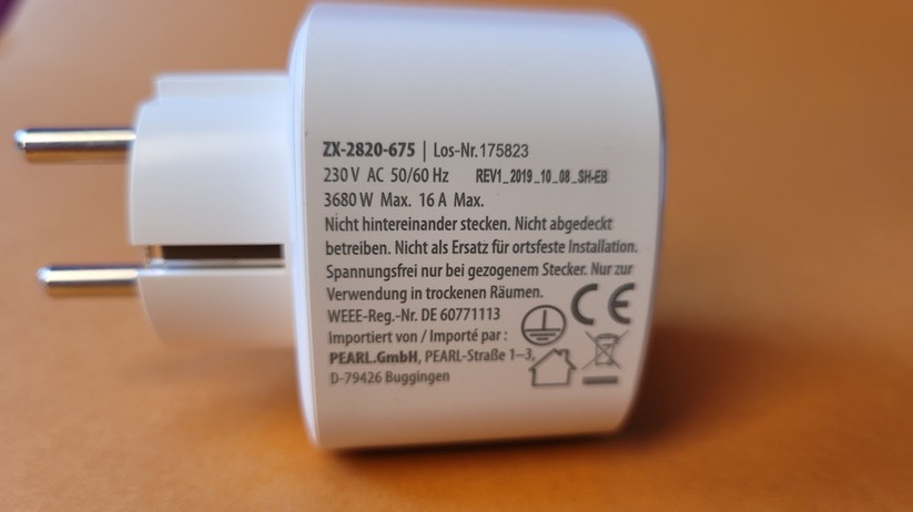 Der smarte Zwischenstecker Luminea ZX-2820 von Pearl ist kompatibel zur Tuya-Plattform.