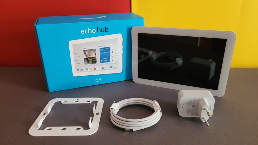 Amazon Echo Hub: Die Smart-Home-Zentral in Form eines 8-Zoll-Touchdisplays unterstützt WLAN, Bluetooth, Zigbee, Thread und Matter. Die Bedienoberfläche ist zwar für die Steuerung eines Smart Homes ausgelegt. Doch erfasst das Gerät nicht alle Gerätedaten. So muss man bei smarten Zwischensteckern mit Strommessfunktion auf Verbrauchswerte verzichten. Somit kann man etwas Routinen zur Senkung des Standby-Verbrauchs mit dem Echo Hub nicht umsetzen. 