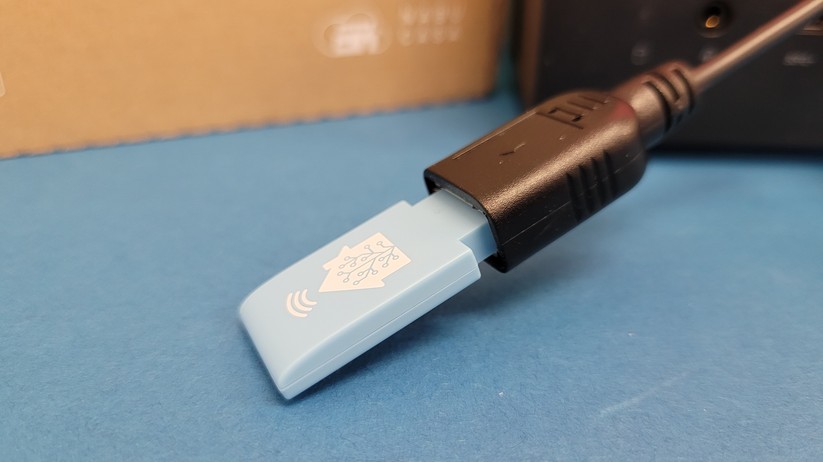 Home Assistant: Mini-PC und Zigbee-Stick Sky Connect