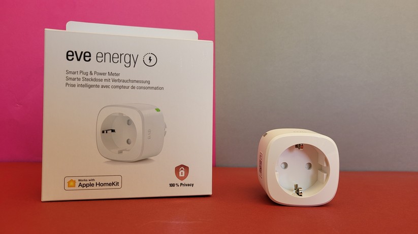 Eve Energy: Der smarte Zwischenstecker mit Homekit-Support und Bluetooth erweitert das Thread-Netzwerk, wenn er mit einer Homekit-Zentrale wie Homepod oder Apple TV 4K (3. Generation) verbunden ist.