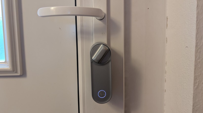 Yale Linus Smart Lock L2