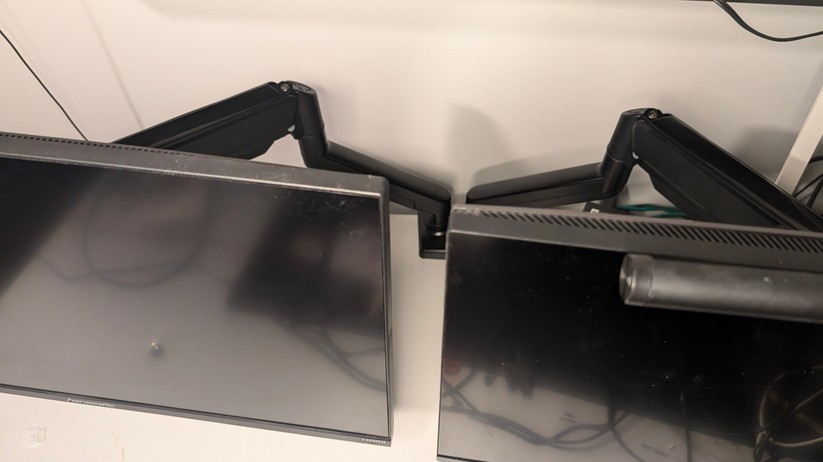 Uperfect Ustand Dual Monitor Arm