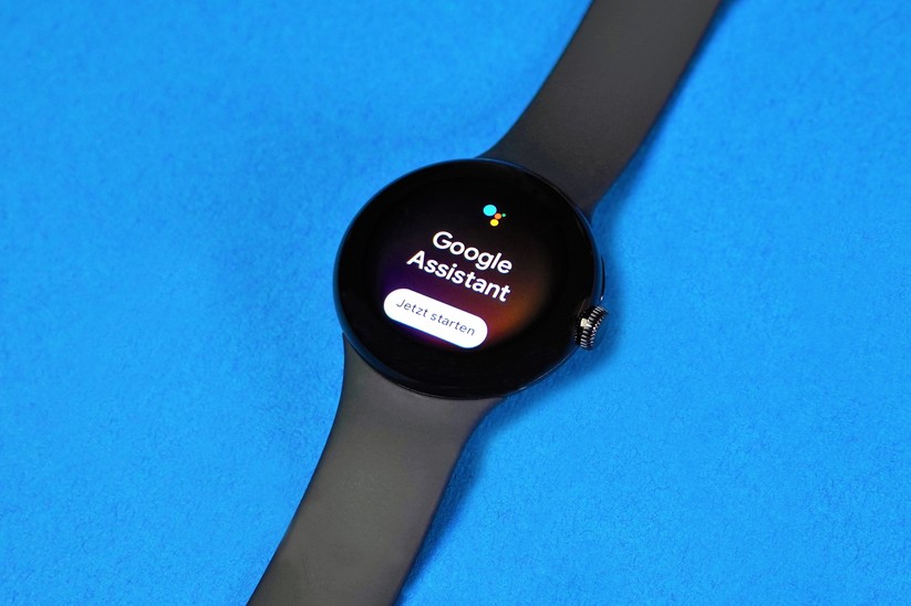 Google Pixel Watch: Der Google Assistant ist ein komfortables Hilfsmittel zur Bedienung der Smartwatch. 