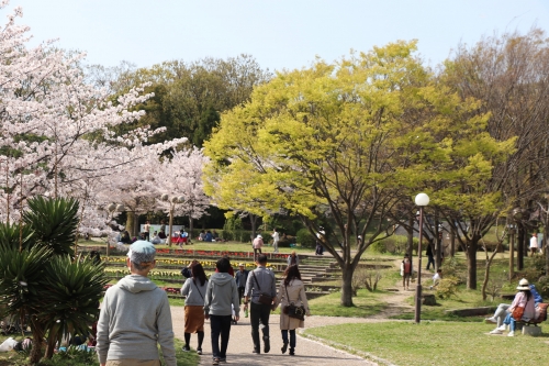 鶴見緑地