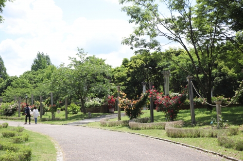 蜻蛉池公園