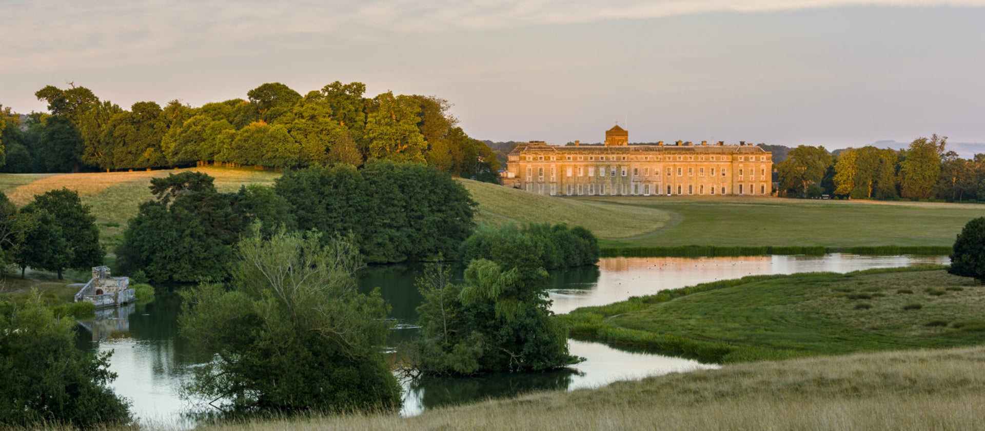 000the house and upper pond at petworth