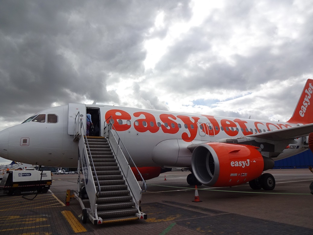 201608easyjet (1)