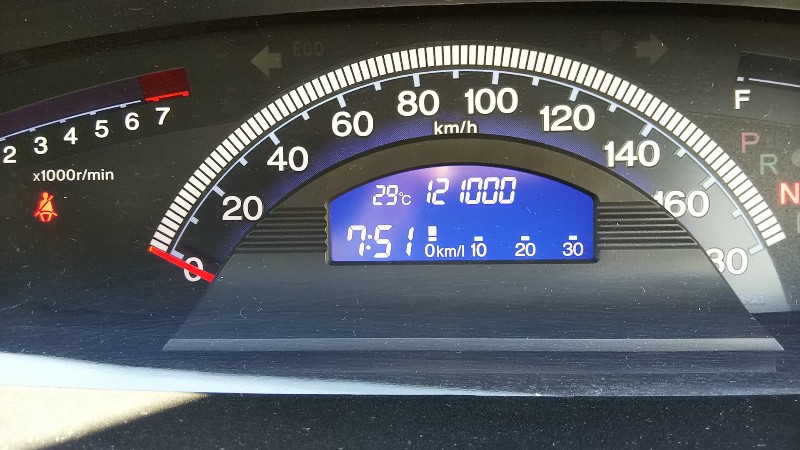 フリードスパイク121,000km