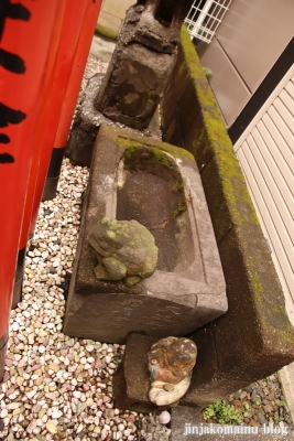 稲荷神社　文京区千駄木2