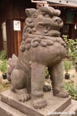 満足稲荷神社　　文京区千駄木14