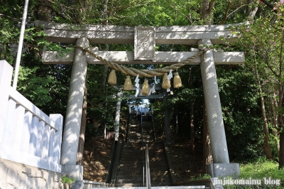 神鳥前川神社　　横浜市青葉区しらとり台4