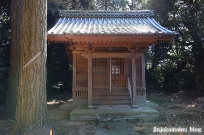 雨岡神社　坂井市三国町西谷8