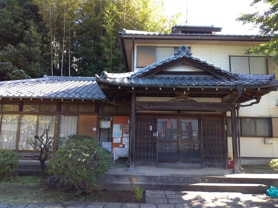 駒林神社の境内６