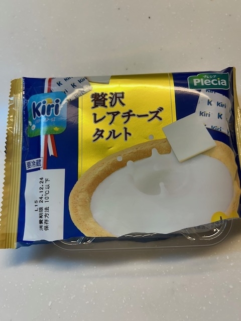 チーズタルト２４