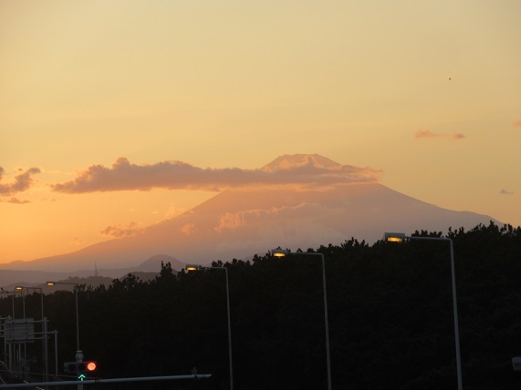 4C08 富士山　5時頃　20231006