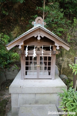 岩瀬五社稲荷神社　鎌倉市岩瀬8