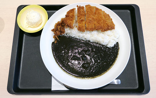 ロースかつ黒カレー (3)