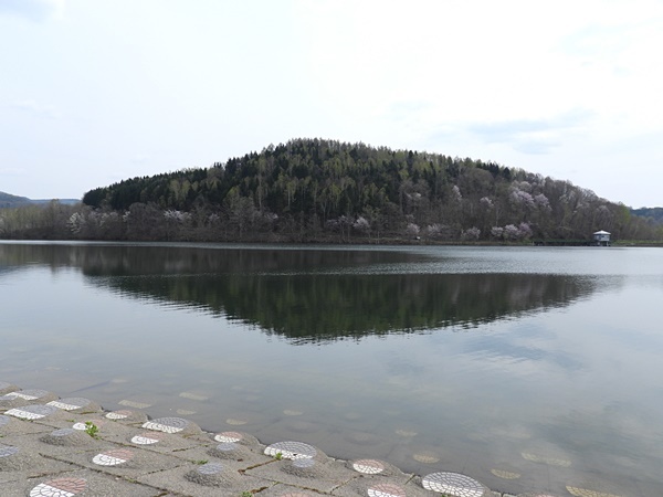 桜岡湖