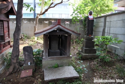 市杵島神社　　練馬区豊玉北)9