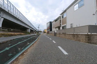 見どころの無い道