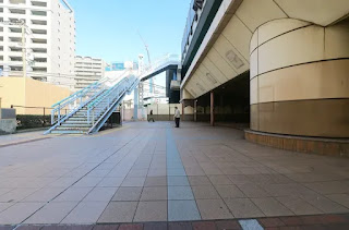 門真市駅の下