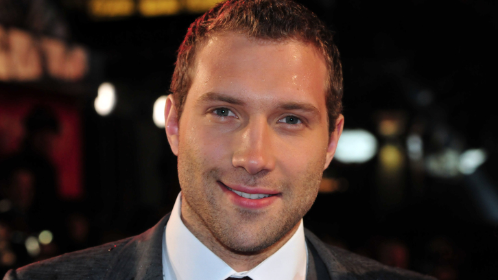 Wet Hot American Summer - Season 2 - Jai Courtney & More Join Netflix Series