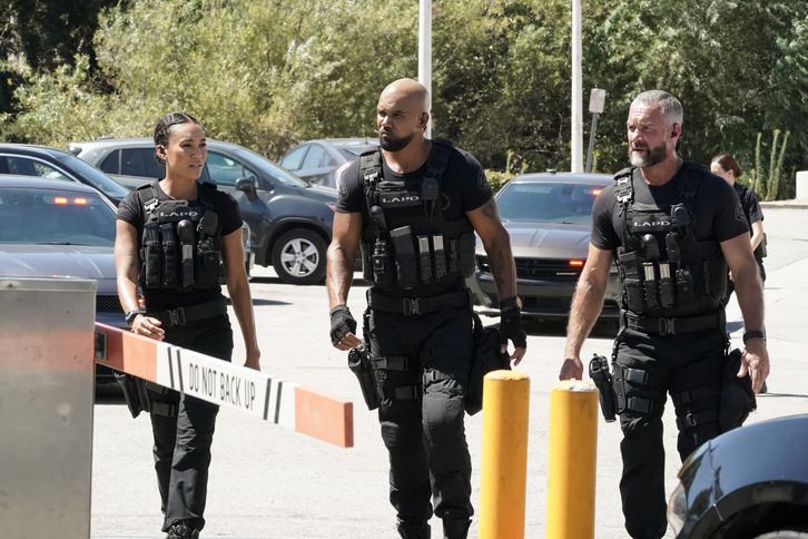 S.W.A.T. - Episode 8.06 - Hot Button - Promotional Photos + Press Release