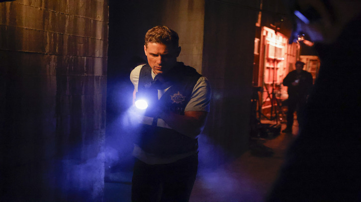 CSI Vegas - Episode 3.10 - Tunnel Vision (Series Finale) - Promotional Photos + Press Release