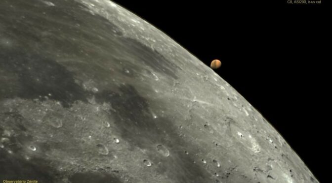 Spectaculaire partie de cache-cache entre la Lune et Mars