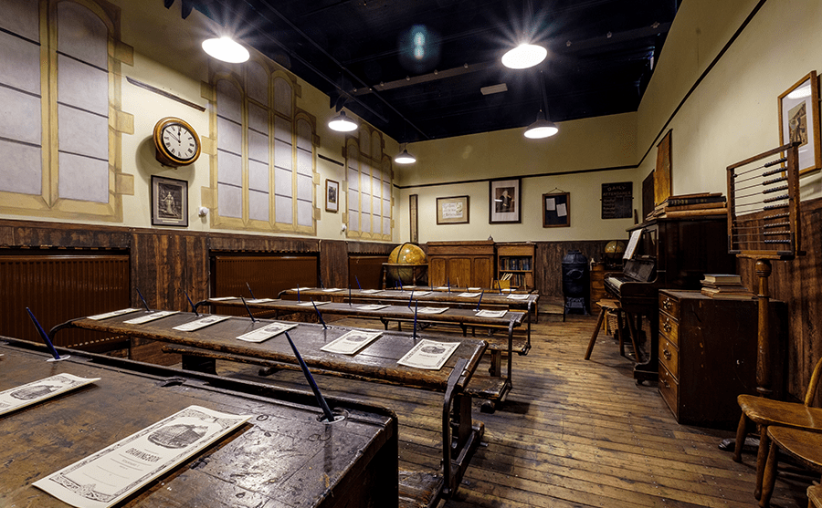 A Local History Experience: A Victorian Classroom at Bradford Industrial Museum