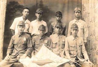 臺籍日本兵出征前_Drafted_Taiwanese_solider_during_World_War_II