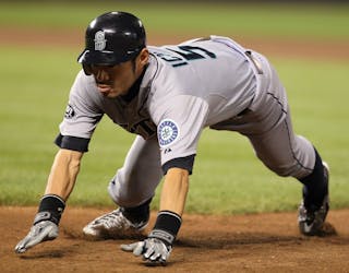 Seattle Mariners right fielder Ichiro Suzuki (51)