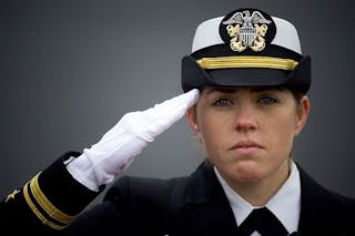 640px-Female_officer_saluting