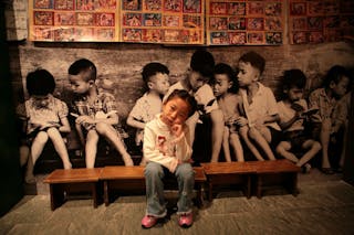 0410-hk-child