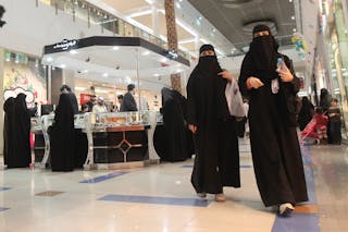 Saudi women shop at Al-Hayatt mall in Riyadh