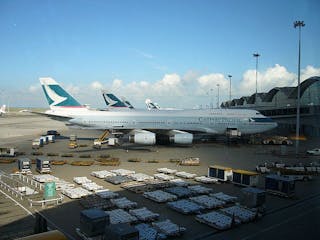 640px-Cathay_Pacific_Planes_Aligned