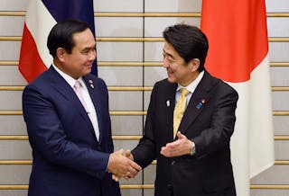 Shinzo Abe, Prayuth Chan-ocha