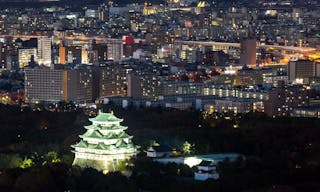 名古屋 Aerial view of Nagoya Castle with Nagiya downtown skyline