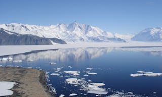 Mt_Herschel,_Antarctica,_Jan_2006