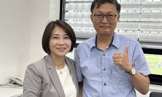 屏東第2選區立委新人選：民進黨提名屏東縣前民政處長徐富癸，與蘇震清之子蘇孟淳角逐屏南選區