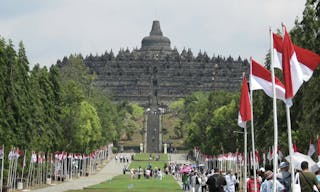 圖1 婆羅浮屠寺廟群